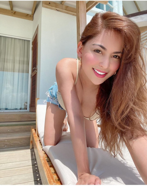 Hot Escorts in Delhi